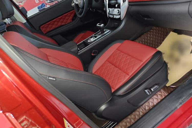 Used Great Wall Poer 2020 2.0T Off-Road Version Automatic Gasoline Four-Wheel Drive High-End Edition GW4C20B Interior 6