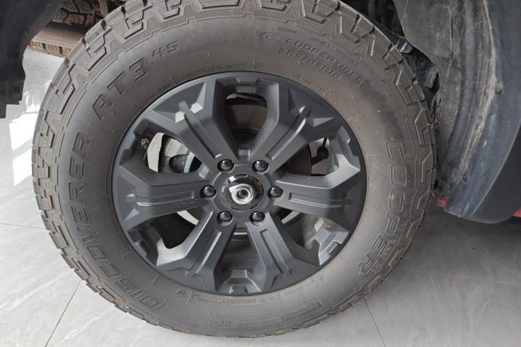 Used Great Wall Poer 2020 2.0T Off-Road Version Automatic Gasoline Four-Wheel Drive High-End Edition GW4C20B Interior 8