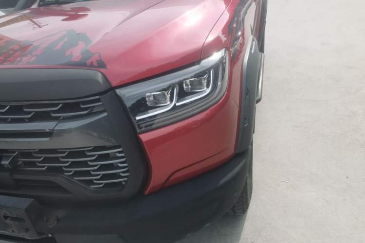 Used Great Wall Poer 2020 2.0T Off-Road Edition Automatic Diesel 4x4 High-End Version GW4D20M Left Front Headlight