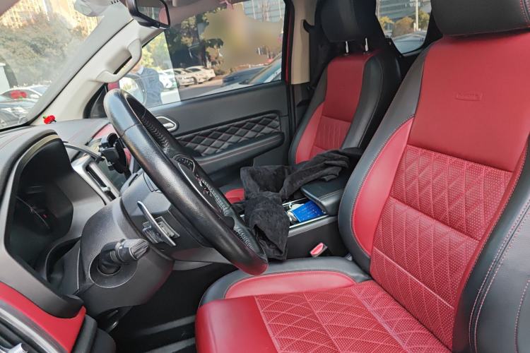 Used Great Wall Poer 2020 2.0T Off-Road Version Automatic Gasoline Four-Wheel Drive High-End Edition GW4C20B Left Front Seat