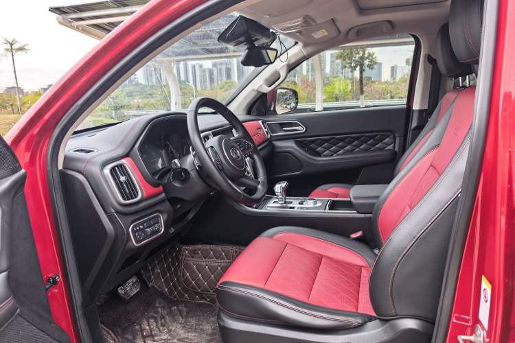 Used Great Wall Poer 2020 2.0T Off-Road Version Automatic Gasoline Four-Wheel Drive High-End Edition GW4C20B Left Front Seat