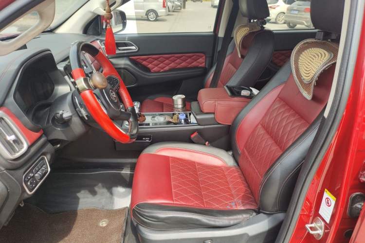Used Great Wall Poer 2020 2.0T Off-Road Version Automatic Diesel 4x4 Advanced Edition GW4D20M Left Front Seat
