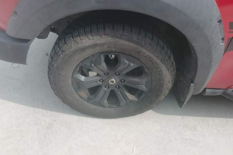 Used Great Wall Poer 2020 2.0T Off-Road Edition Automatic Diesel 4x4 High-End Version GW4D20M Left Front Wheel Hub