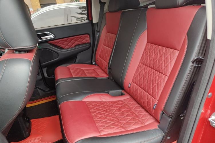 Used Great Wall Poer 2020 2.0T Off-Road Version Automatic Gasoline Four-Wheel Drive High-End Edition GW4C20B Left Rear Seat