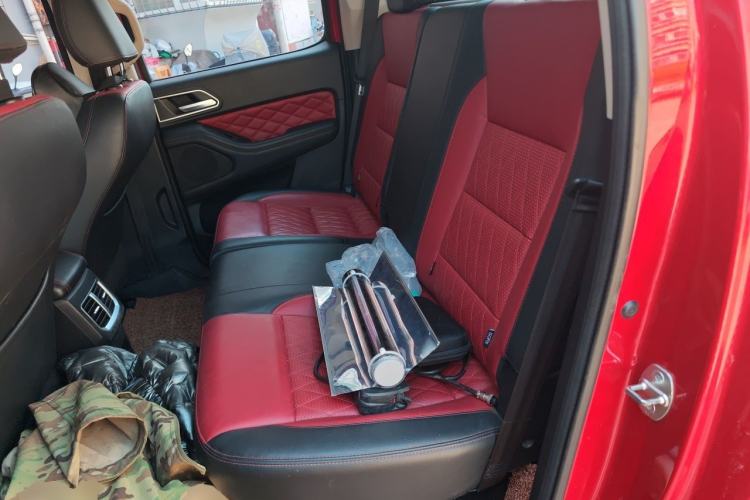 Used Great Wall Poer 2020 2.0T Off-Road Edition Automatic Diesel 4x4 High-End Version GW4D20M Left Rear Seat