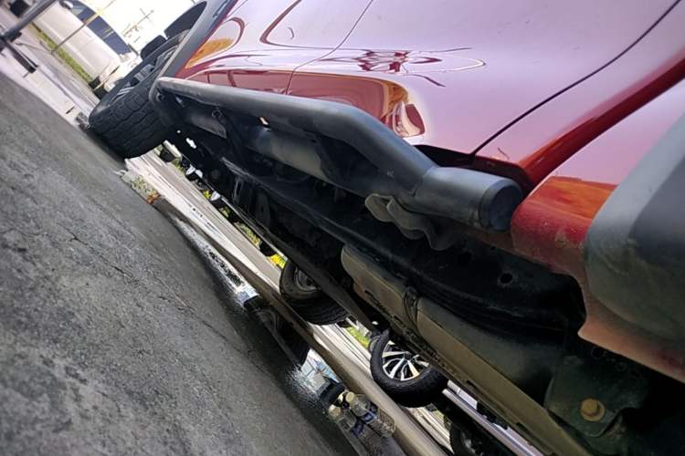Used Great Wall Poer 2020 2.0T Off-Road Version Automatic Gasoline Four-Wheel Drive High-End Edition GW4C20B Left Side Sill