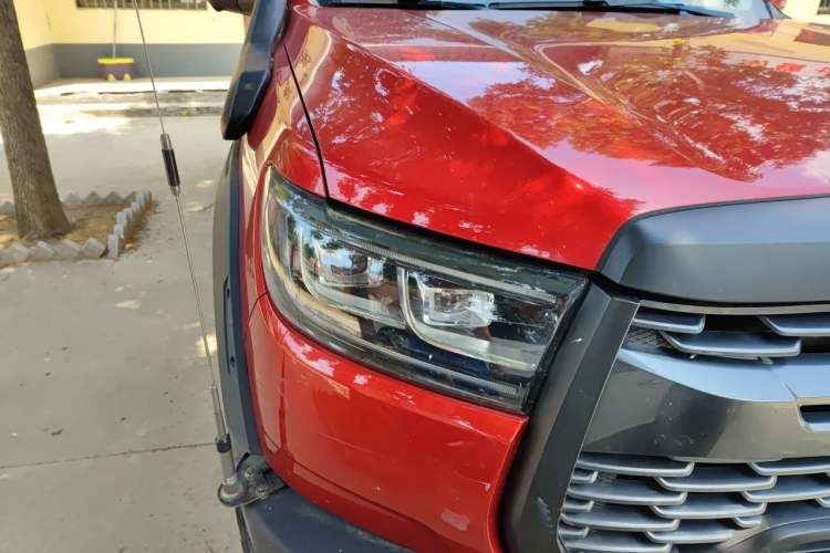 Used Great Wall Poer 2020 2.0T Off-Road Edition Automatic Gasoline 4x4 Advanced Version GW4C20B Right Front Headlight