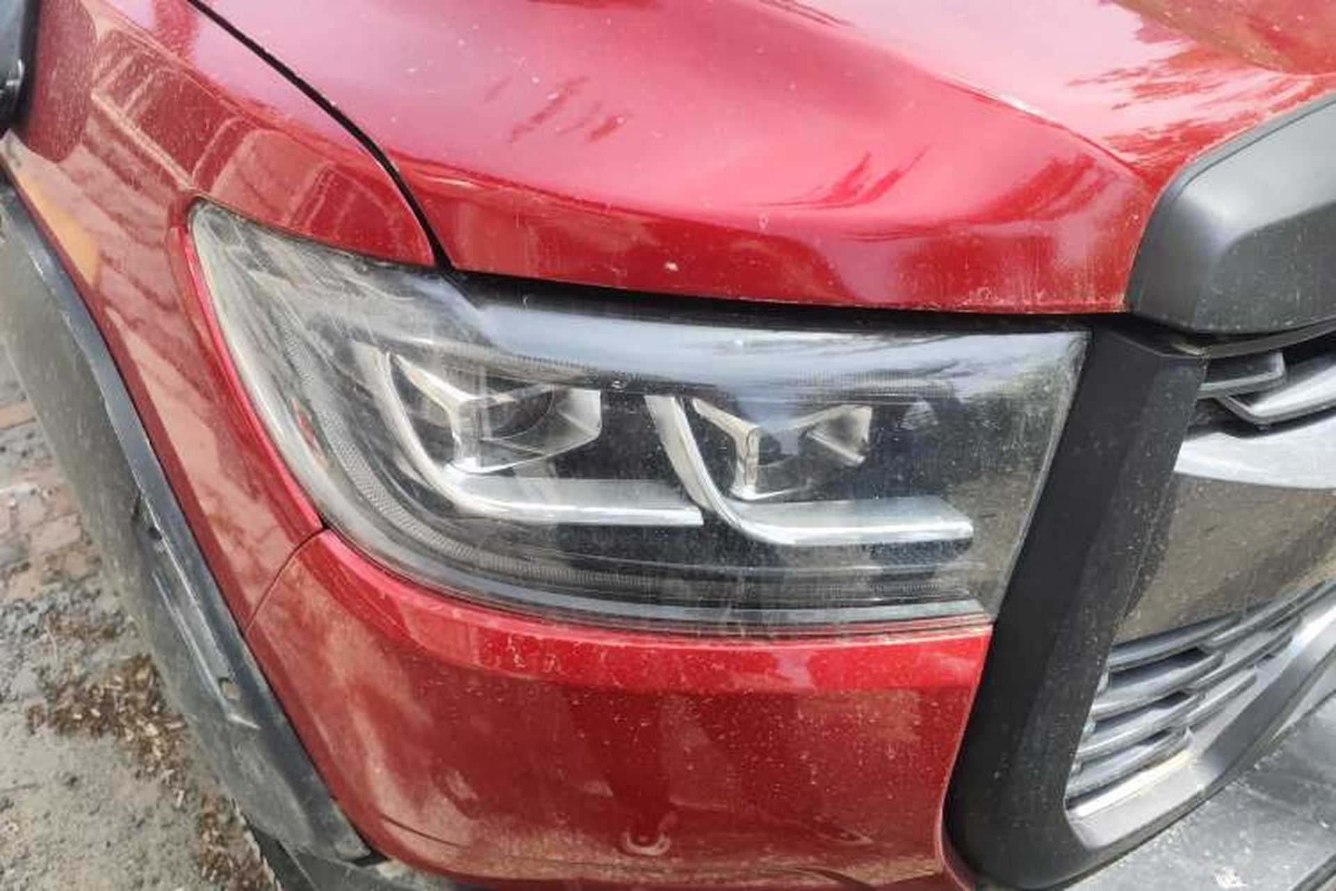 Used Great Wall Poer 2020 2.0T Off-Road Edition Automatic Gasoline 4x4 Limited Edition GW4C20B Right Front Headlight