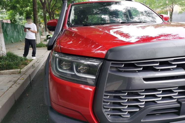 Used Great Wall Poer 2020 2.0T Off-Road Edition Automatic Diesel 4x4 High-End Version GW4D20M Right Front Headlight