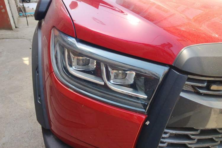 Used Great Wall Poer 2020 2.0T Off-Road Edition Automatic Gasoline 4x4 Limited Edition GW4C20B Right Front Headlight