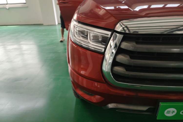 Used Great Wall Poer 2020 2.0T Automatic Diesel 4x4 Comfort Edition GW4D20M Right Front Headlight