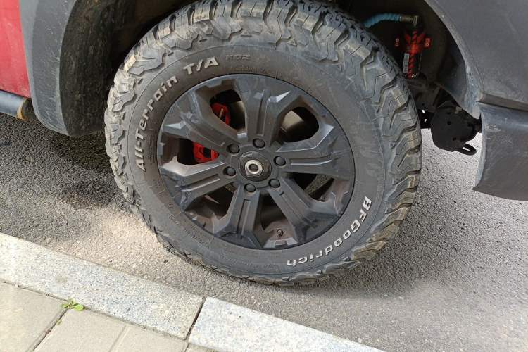 Used Great Wall Poer 2020 2.0T Off-Road Edition Automatic Gasoline 4x4 Limited-Edition Trailer Version GW4C20B Right Front Wheel Hub