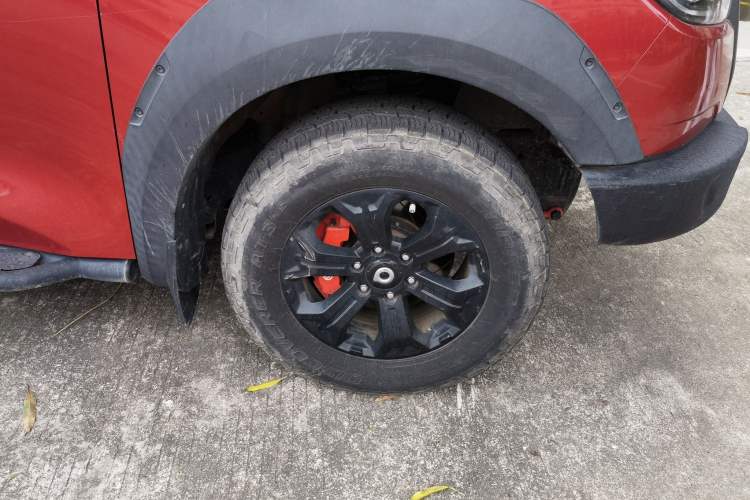Used Great Wall Poer 2020 2.0T Off-Road Version Automatic Gasoline Four-Wheel Drive High-End Edition GW4C20B Right Front Wheel Hub