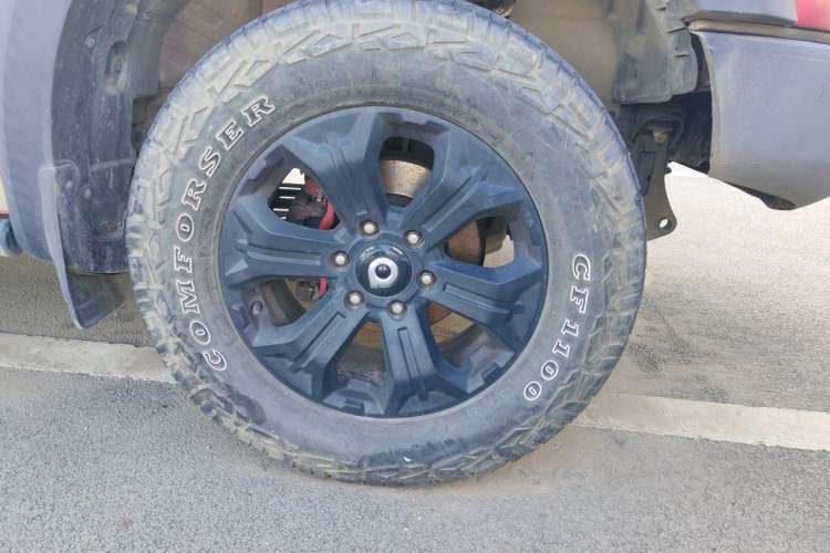 Used Great Wall Poer 2020 2.0T Off-Road Version Automatic Gasoline Four-Wheel Drive High-End Edition GW4C20B Right Front Wheel Hub