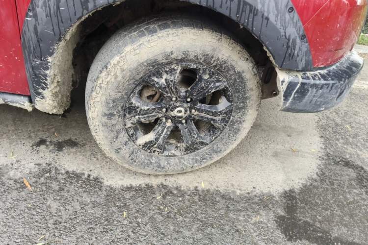 Used Great Wall Poer 2020 2.0T Off-Road Version Automatic Gasoline Four-Wheel Drive High-End Edition GW4C20B Right Front Wheel Hub