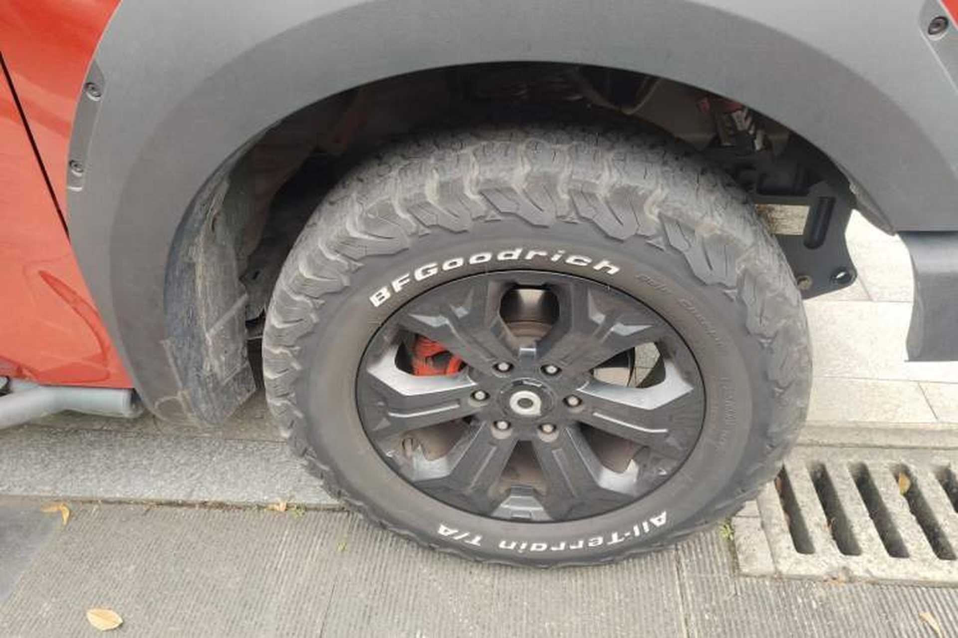 Used Great Wall Poer 2020 2.0T Off-Road Edition Automatic Gasoline 4x4 Limited Edition GW4C20B Right Front Wheel Hub