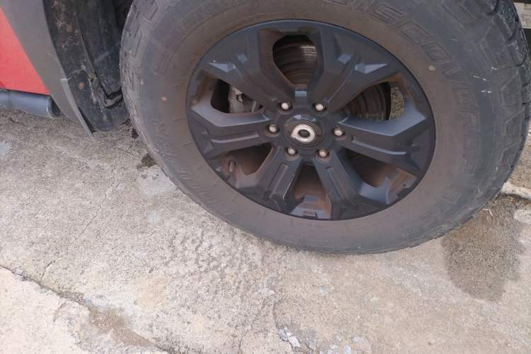 Used Great Wall Poer 2020 2.0T Off-Road Version Automatic Gasoline Four-Wheel Drive High-End Edition GW4C20B Right Front Wheel Hub