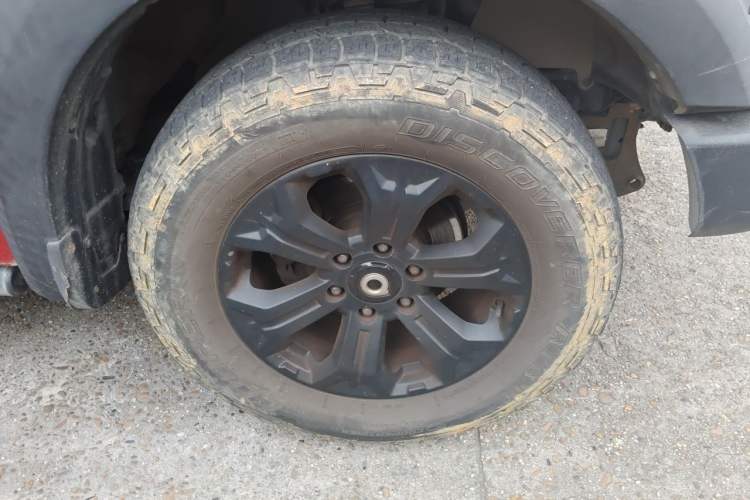 Used Great Wall Poer 2020 2.0T Off-Road Version Automatic Gasoline Four-Wheel Drive High-End Edition GW4C20B Right Front Wheel Hub