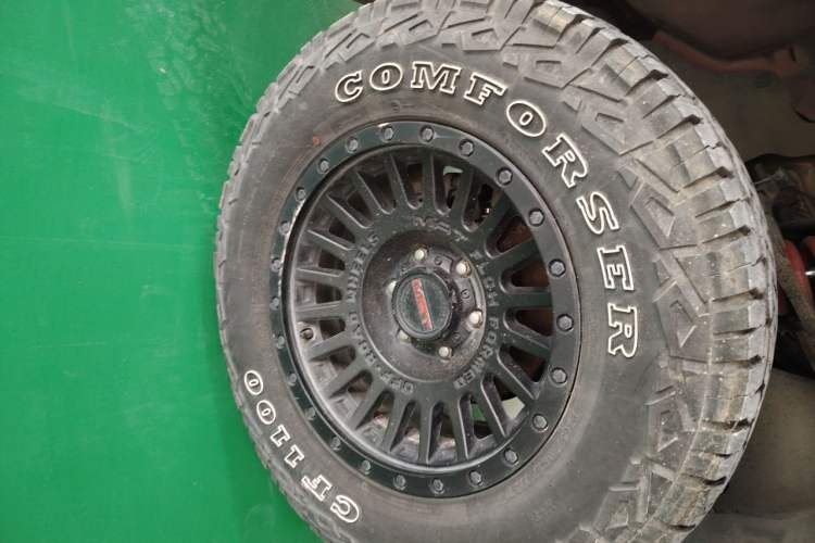 Used Great Wall Poer 2020 2.0T Automatic Diesel 4x4 Comfort Edition GW4D20M Right Front Wheel Hub