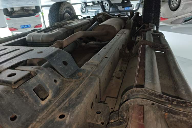 Used Great Wall Poer 2020 2.0T Off-Road Version Automatic Gasoline Four-Wheel Drive High-End Edition GW4C20B Right Side Sill