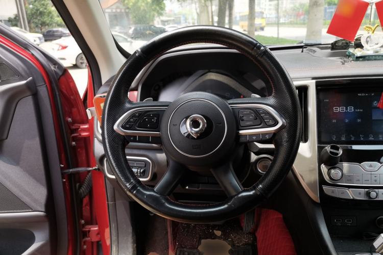 Used Great Wall Poer 2020 2.0T Off-Road Version Automatic Gasoline Four-Wheel Drive High-End Edition GW4C20B Steering Wheel