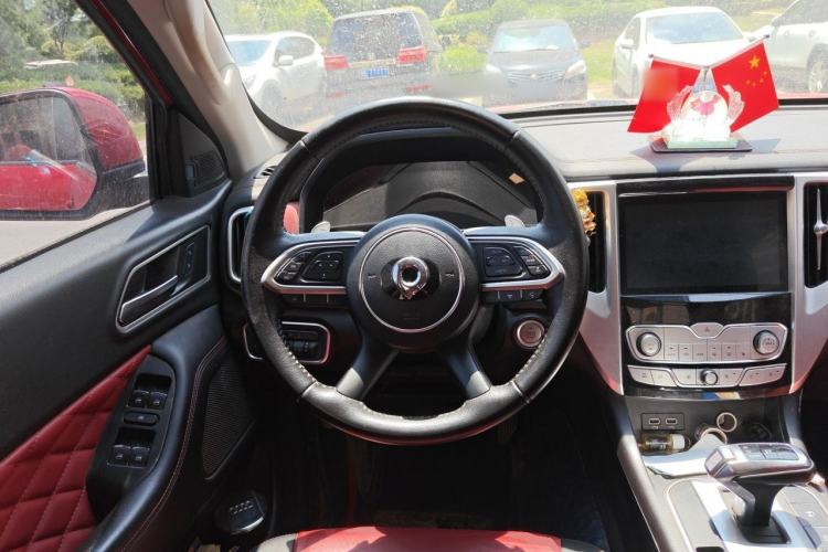 Used Great Wall Poer 2020 2.0T Off-Road Edition Automatic Diesel 4x4 High-End Version GW4D20M Steering Wheel