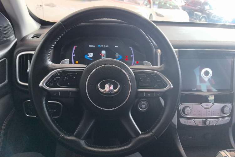 Used Great Wall Poer 2020 2.0T Off-Road Version Automatic Gasoline Four-Wheel Drive High-End Edition GW4C20B Steering Wheel