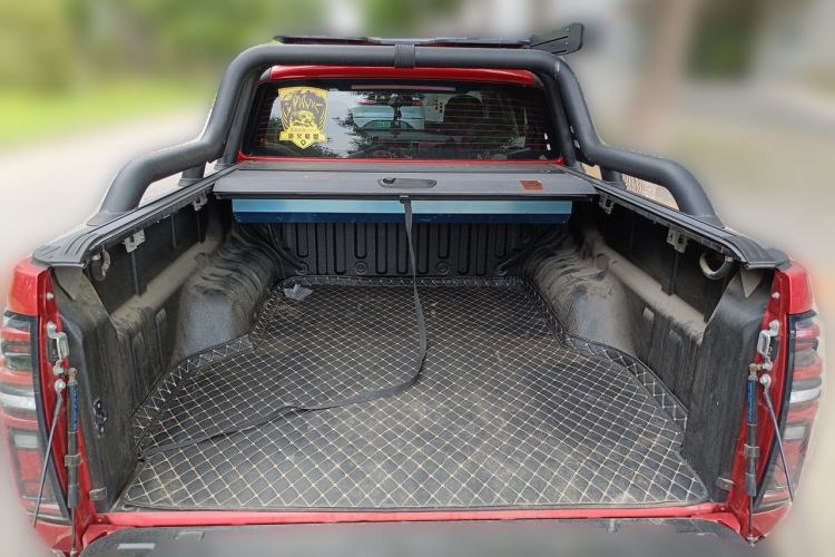 Used Great Wall Poer 2020 2.0T Off-Road Edition Automatic Gasoline 4x4 Limited-Edition Trailer Version GW4C20B Trunk