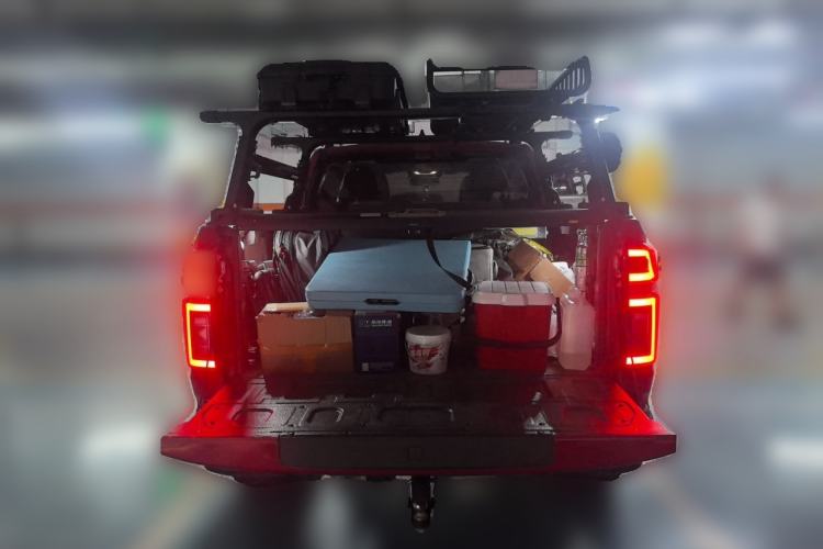 Used Great Wall Poer 2020 2.0T Off-Road Edition Automatic Diesel 4x4 High-End Version GW4D20M Trunk
