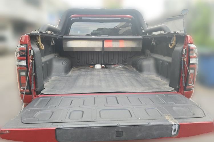 Used Great Wall Poer 2020 2.0T Off-Road Version Automatic Gasoline Four-Wheel Drive High-End Edition GW4C20B Trunk