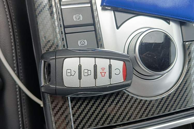 Used Great Wall Poer 2020 2.0T Automatic Diesel 2WD Comfort Edition GW4D20M Vehicle Key