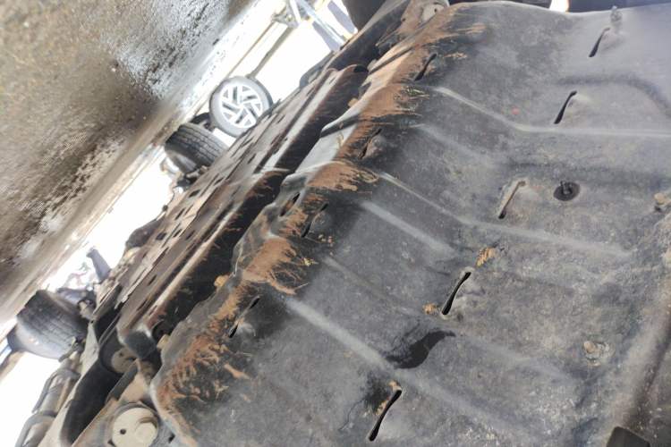Used Great Wall Poer 2020 2.0T Off-Road Version Automatic Diesel 4x4 Advanced Edition GW4D20M Chassis Front