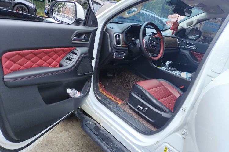 Used Great Wall Poer 2020 2.0T Off-Road Version Automatic Diesel 4x4 Advanced Edition GW4D20M Driver Seat