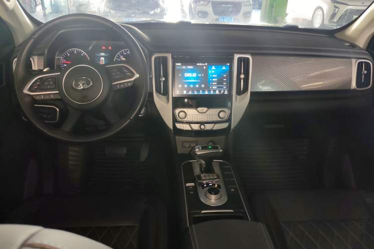 Used Great Wall Poer 2020 2.0T Automatic Diesel 2WD Comfort Edition GW4D20M Interior 2