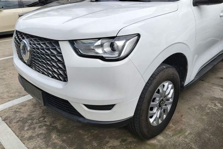Used Great Wall Poer 2020 2.0T Commercial Version Automatic Diesel 4x4 Elite Long-Box GW4D20M Left Front Headlight