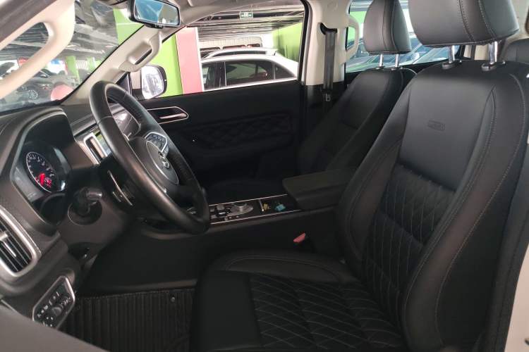 Used Great Wall Poer 2020 2.0T Automatic Diesel 2WD Comfort Edition GW4D20M Left Front Seat