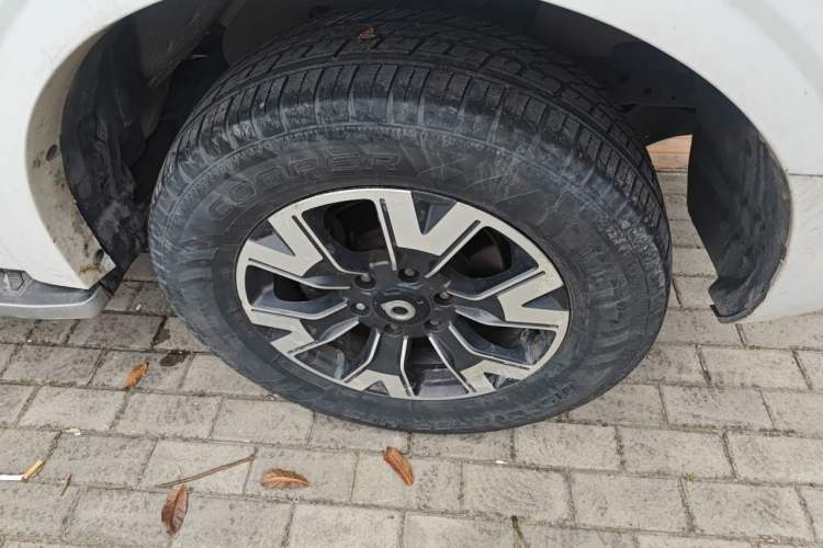 Used Great Wall Poer 2020 2.0T Automatic Diesel 2WD Comfort Edition GW4D20M Right Front Wheel Hub