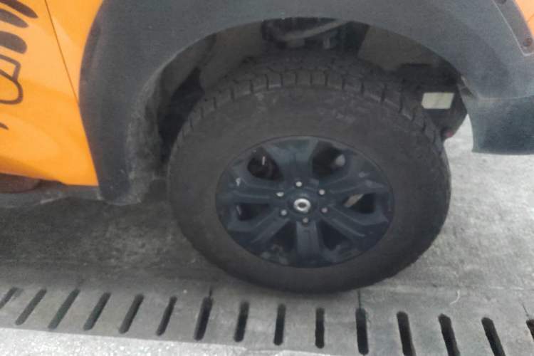 Used Great Wall Poer 2020 2.0T Off-Road Version Automatic Gasoline Four-Wheel Drive High-End Edition GW4C20B Right Front Wheel Hub