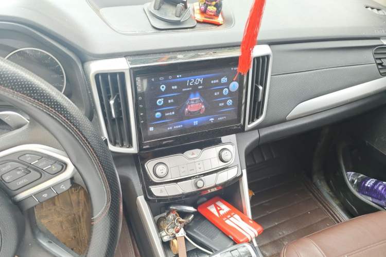 Used Great Wall Poer 2021 2.0T Commercial Version Automatic Diesel Two-Wheel Drive Elite Trim with Long Bed – GW4D20M Audio And AC Panel