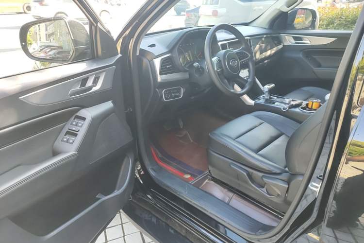 Used Great Wall Poer 2021 2.0T Commercial Version Automatic Diesel 4x4 Elite Long-Box GW4D20M Driver Seat