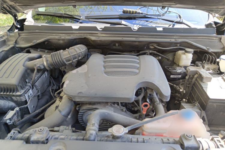 Used Great Wall Poer 2021 2.0T Global Version Automatic Diesel 4x4 Prestige Standard Cab GW4D20M Engine Bay