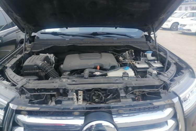 Used Great Wall Poer 2021 2.0T Global Version Automatic Gasoline 4x4 Prestige Standard Cab GW4C20B Engine Bay