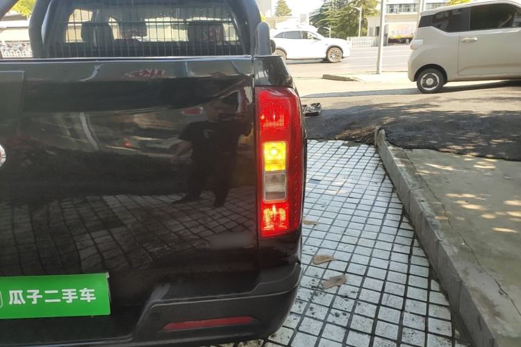Used Great Wall Poer 2021 2.0T Commercial Version Automatic Diesel 4x4 Elite Long-Box GW4D20M Exterior 3