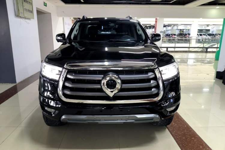 Used Great Wall Poer 2021 2.0T Global Version Automatic Diesel 4x4 Comfort Trim Standard Box GW4D20M Front