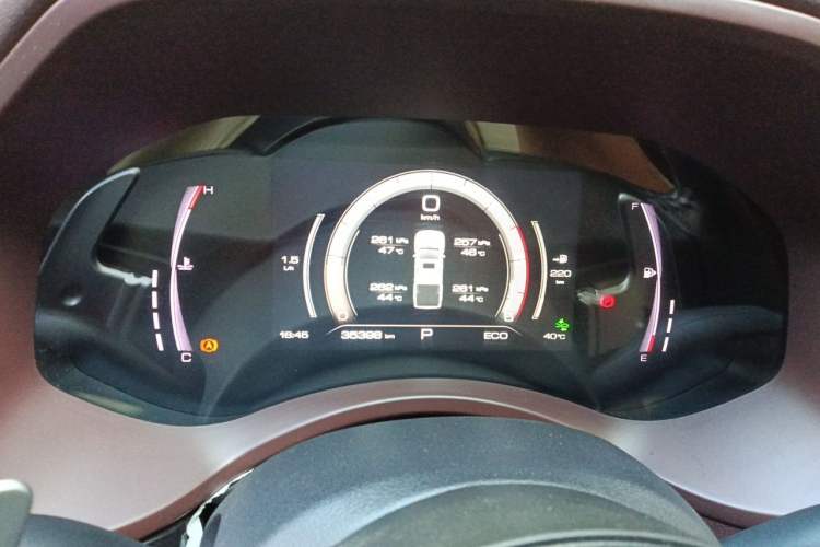 Used Great Wall Poer 2021 2.0T Global Version Automatic Diesel 4x4 Prestige Standard Cab GW4D20M Instrument Cluster