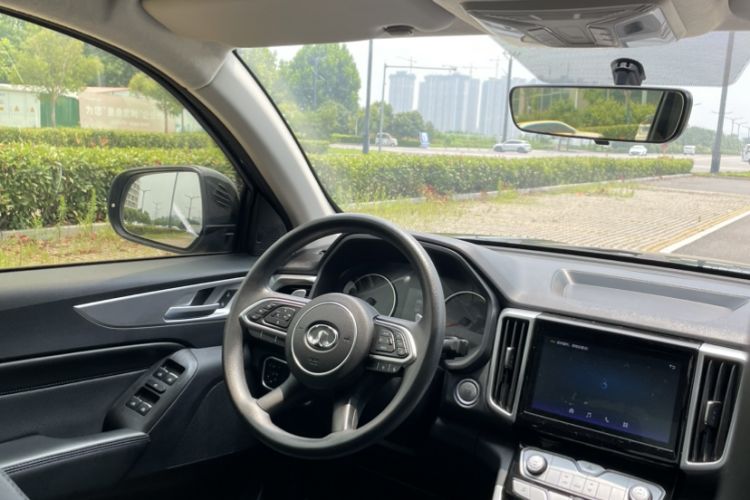 Used Great Wall Poer 2021 2.0T Commercial Version Automatic Diesel 4x4 Elite Long-Box GW4D20M Interior 1