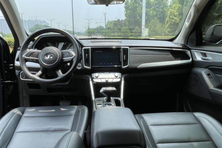 Used Great Wall Poer 2021 2.0T Commercial Version Automatic Diesel 4x4 Elite Long-Box GW4D20M Interior 2