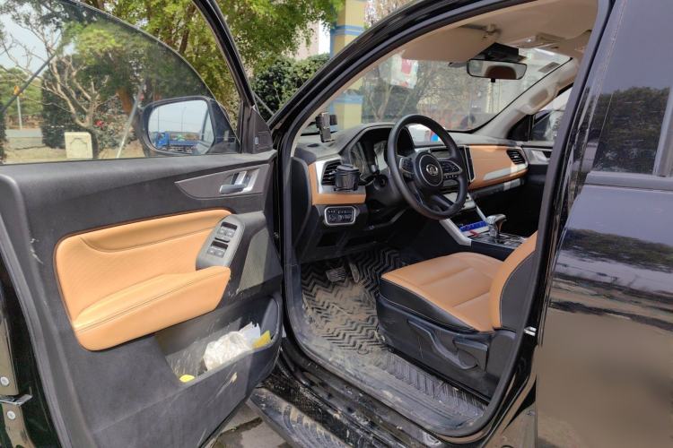 Used Great Wall Poer 2021 2.0T Commercial Version Automatic Diesel 4x4 Elite Long-Box GW4D20M Interior 3