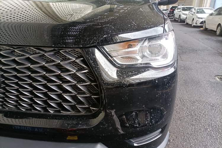 Used Great Wall Poer 2021 2.0T Commercial Version Automatic Diesel Two-Wheel Drive Elite Trim with Long Bed – GW4D20M Left Front Headlight