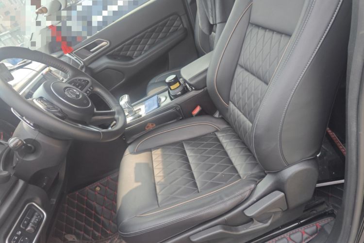 Used Great Wall Poer 2021 2.0T Global Version Automatic Diesel 4x4 Comfort Class Standard Box Trailer Edition GW4D20M Left Front Seat